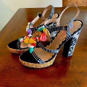 Betsey Johnson flatboard heels